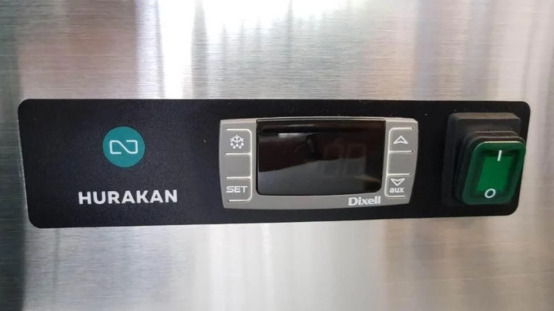 Стіл холодильний трьохдверний HURAKAN HKN-GXRC3GN