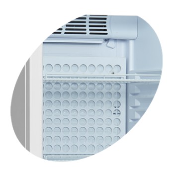 Медичний холодильна шафа Tefcold MSU300 має 4 полички в стандартній комплектації, гарне підсвічування внутрішньої камери і динамічну систему охолодження внутрішнього обсягу
